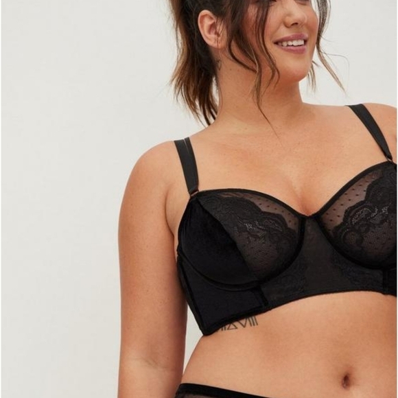 Torrid Velour And Lace Underwire Bra - Picture 4 of 8